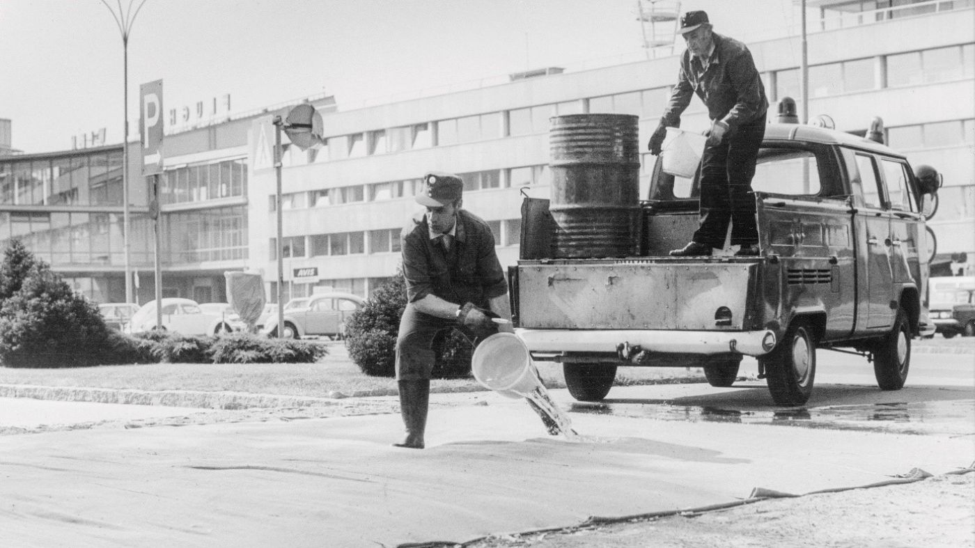 Seuchenteppich 1973 Flughafen